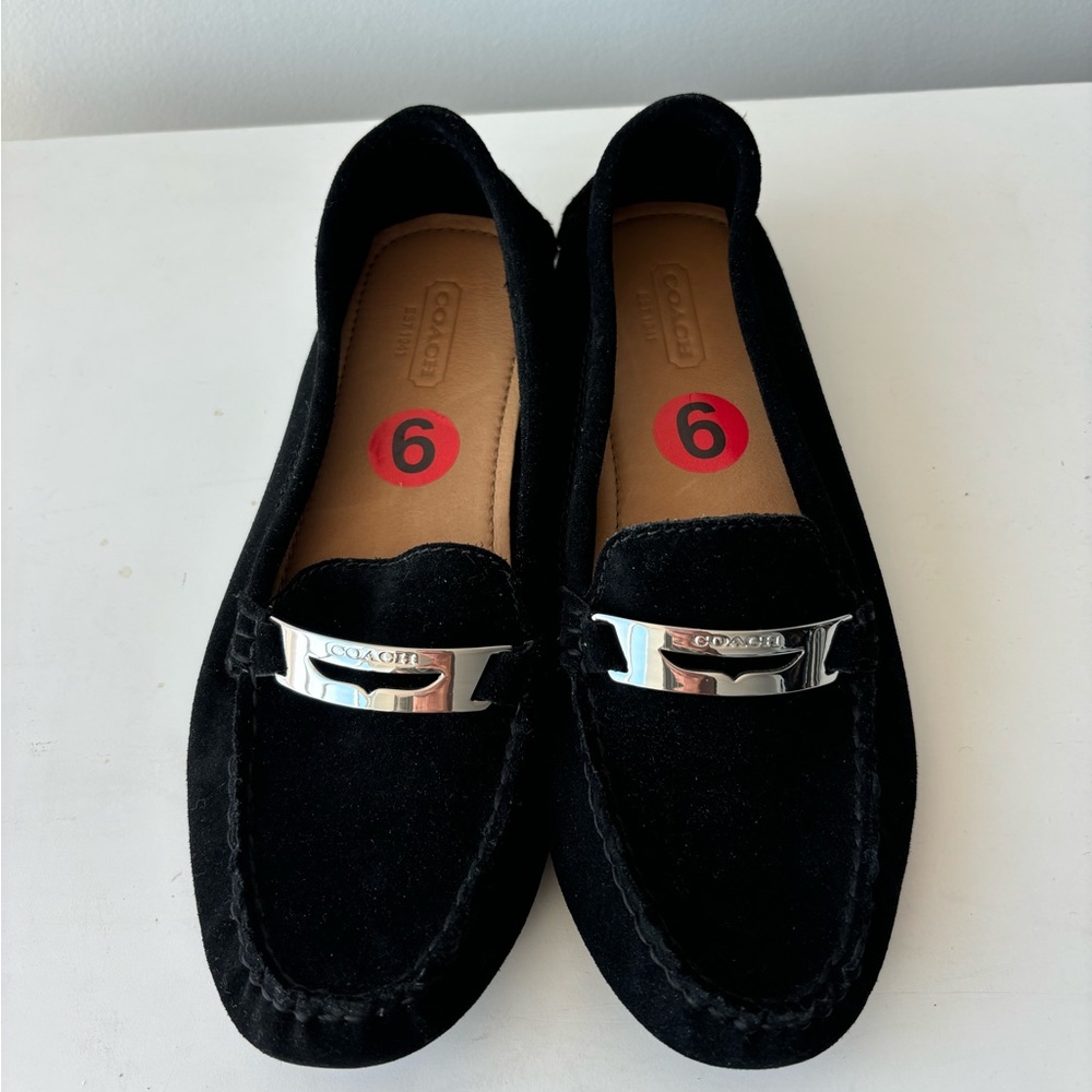 New💥Coach black suede loafer size 6